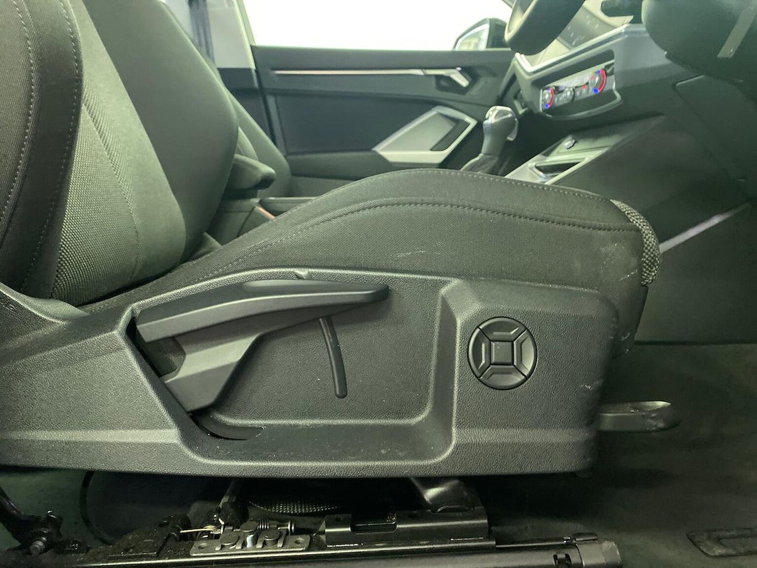 Used Audi Q3 2024 for sale - 75956329: Photo 30