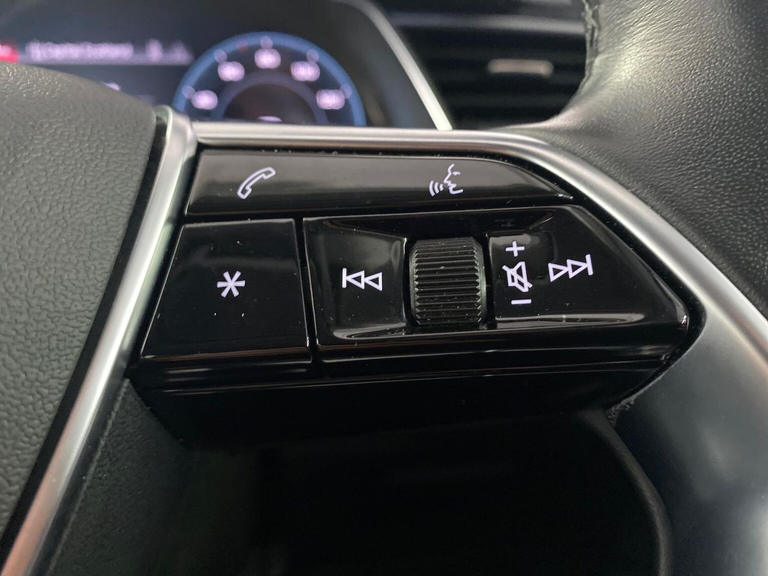 Used Audi e-tron 2022 for sale - 78193151: Photo 28