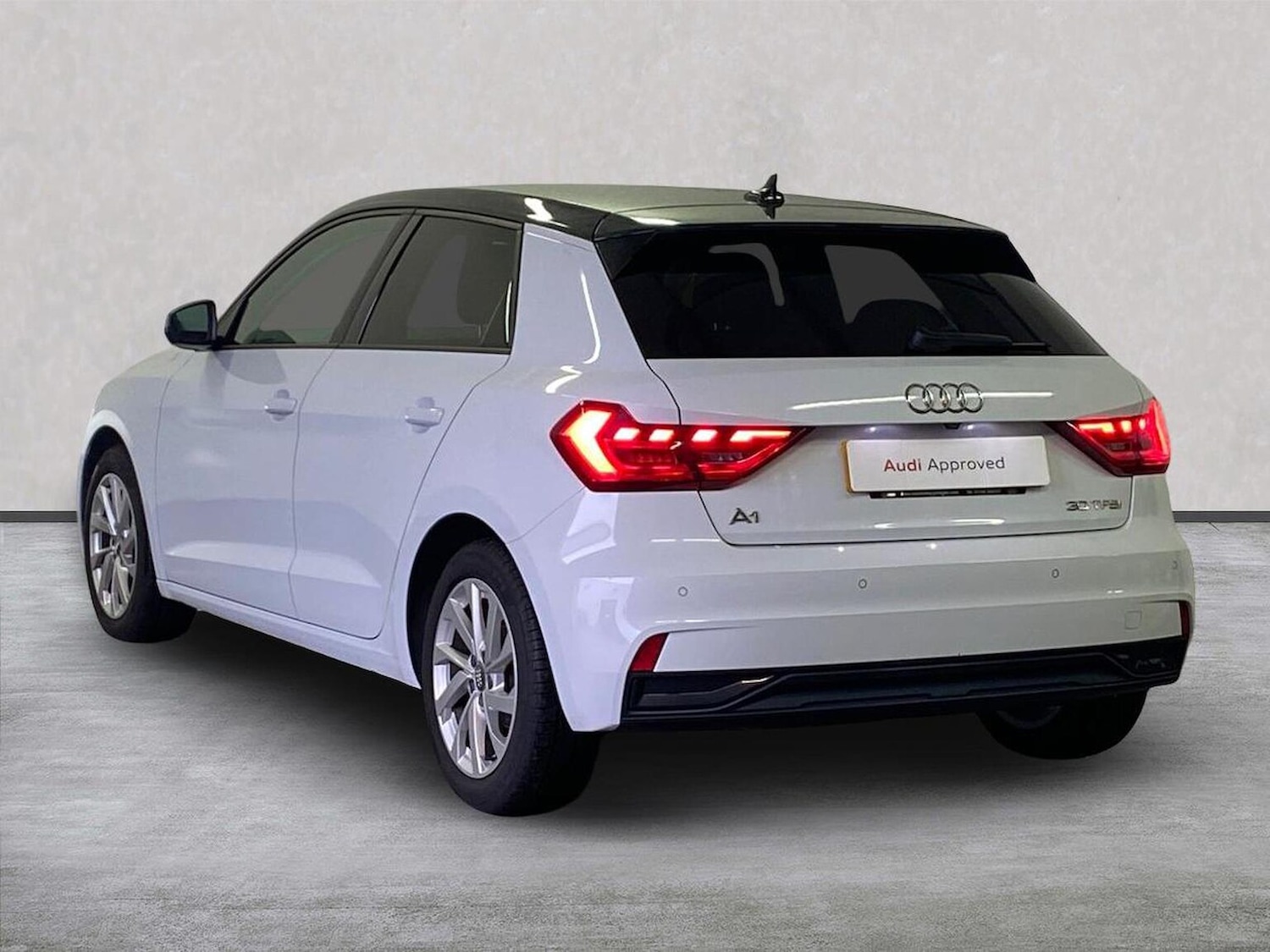 Used Audi A1 2019 for sale - 76194529: Photo 2