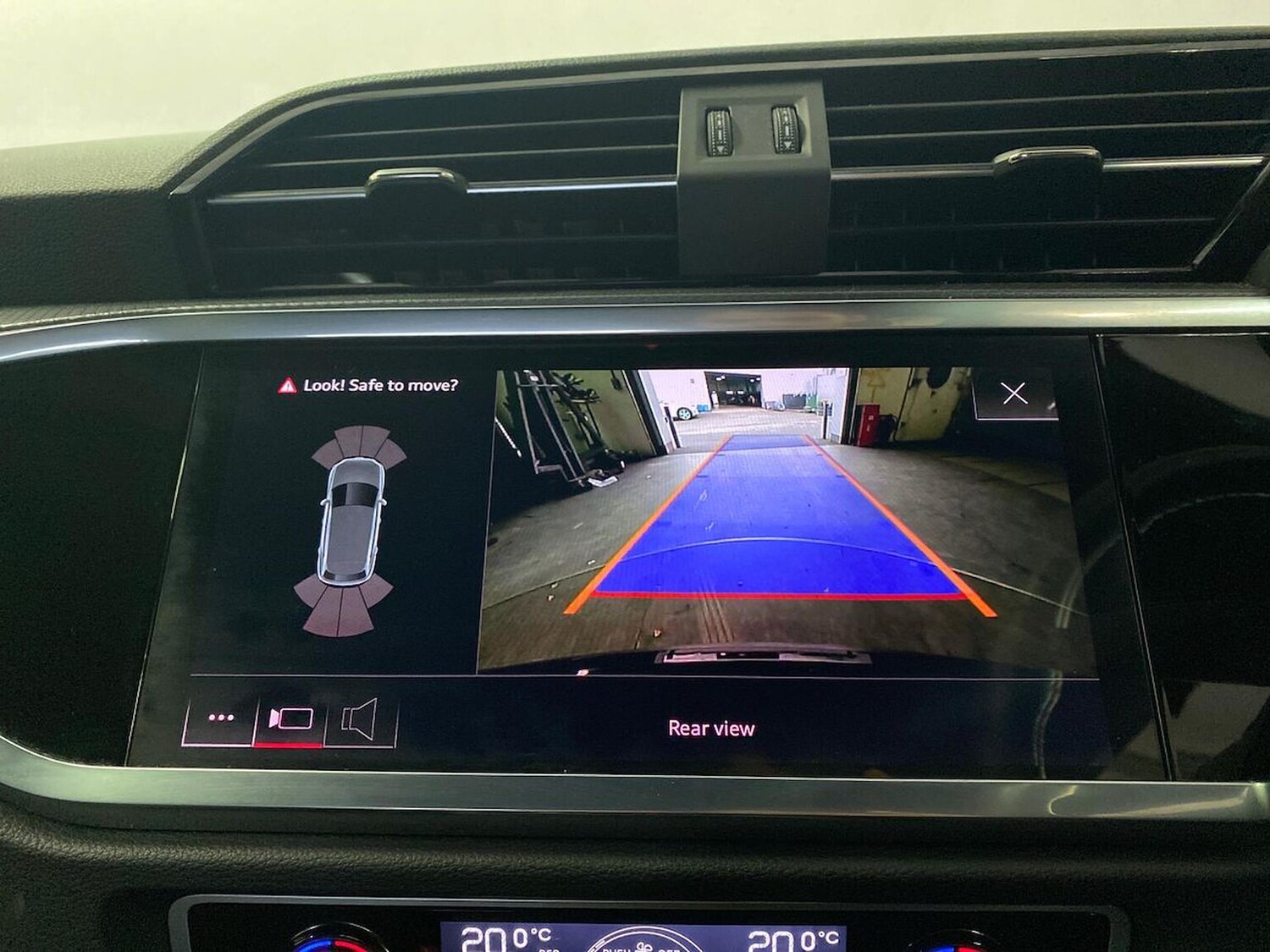 Used Audi Q3 2022 for sale - 76324551: Photo 23