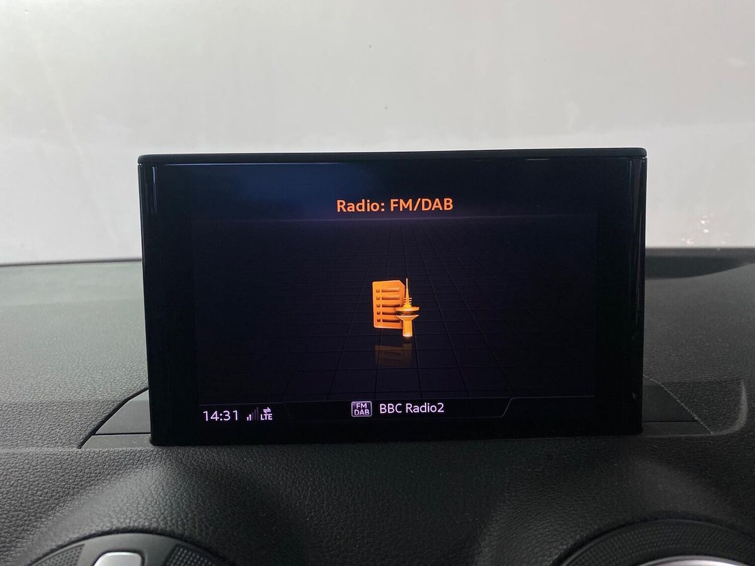 Used Audi Q2 2017 for sale - 76725798: Photo 25