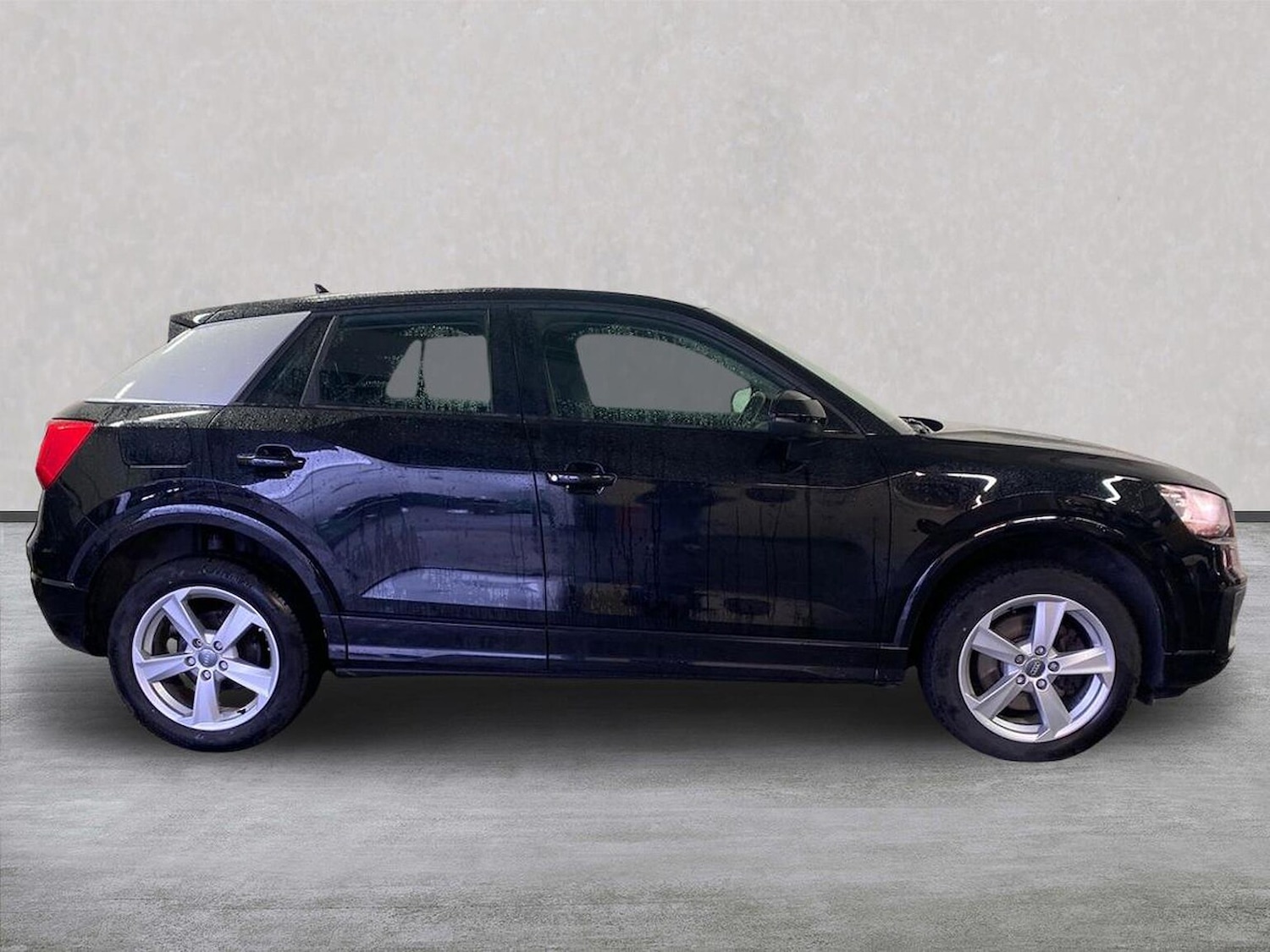 Used Audi Q2 2017 for sale - 76725798: Photo 3