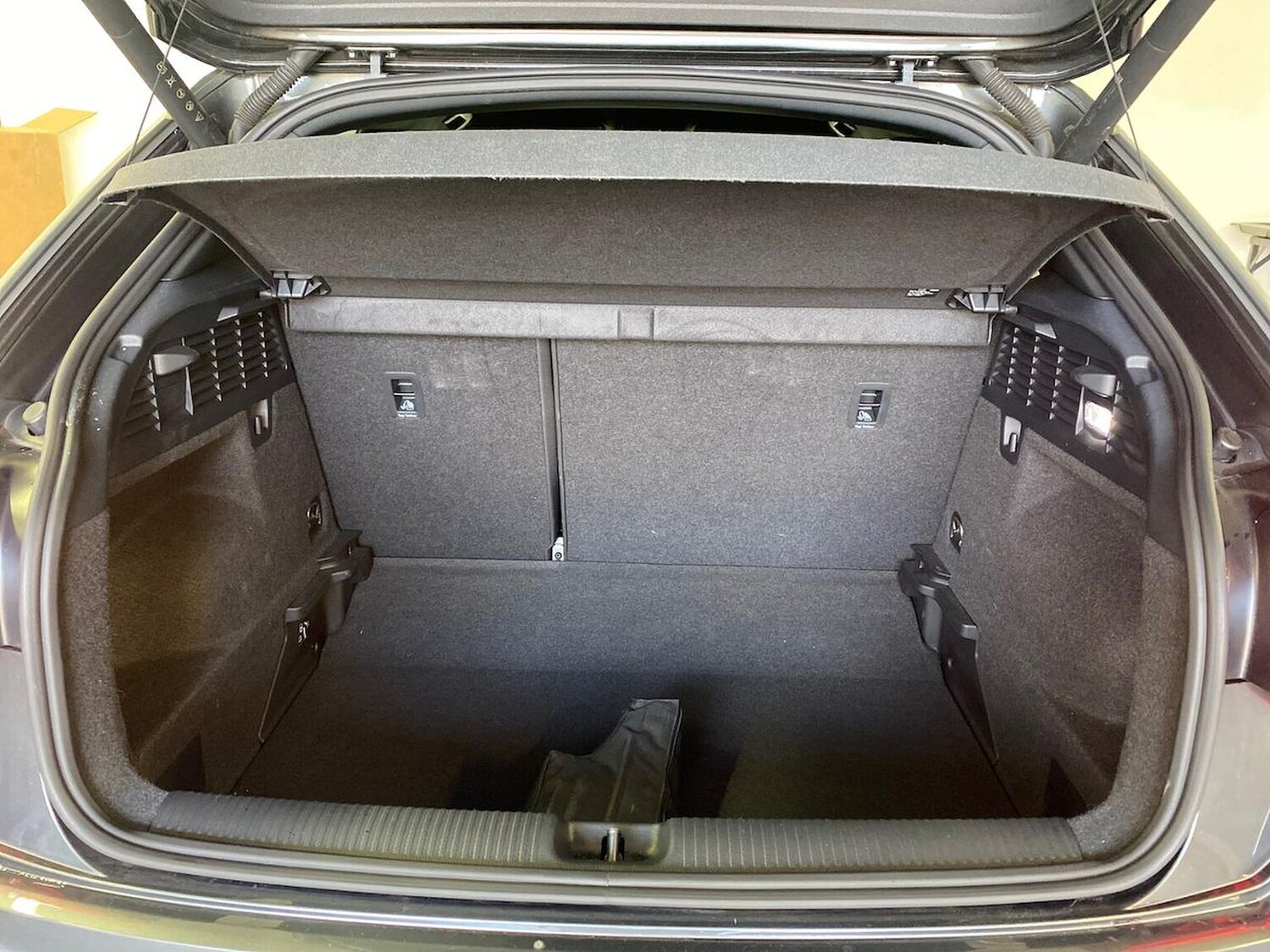 Used Audi Q2 2024 for sale - 78193110: Photo 19