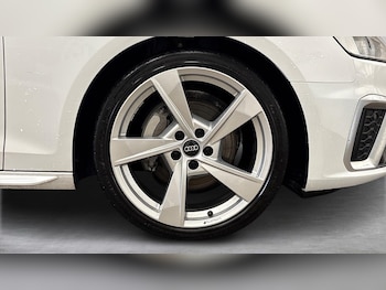 Used Audi A4 2024 for sale - 79445180: Photo