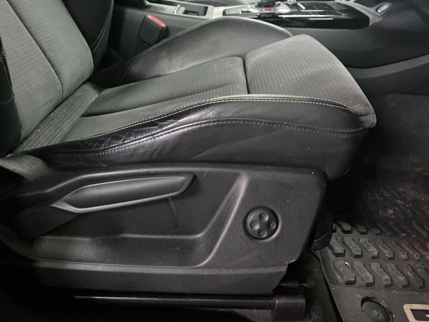 Used Audi Q5 2021 for sale - 78192943: Photo 32