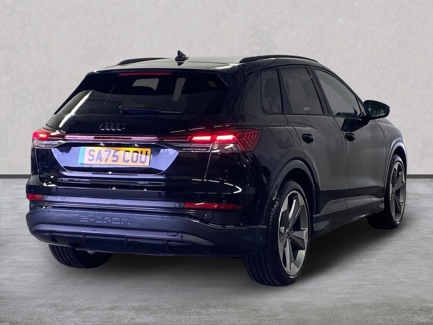 Used Audi Q4 e-tron 2025 for sale - 76471026: Photo 18