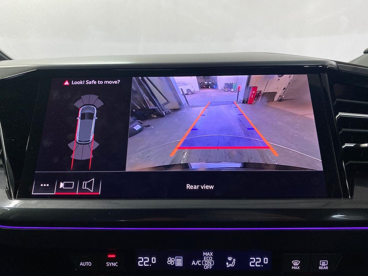 Used Audi Q4 e-tron 2025 for sale - 76471026: Photo 23