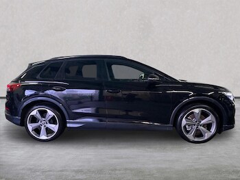 Used Audi Q4 e-tron 2025 for sale - 76471026: Photo