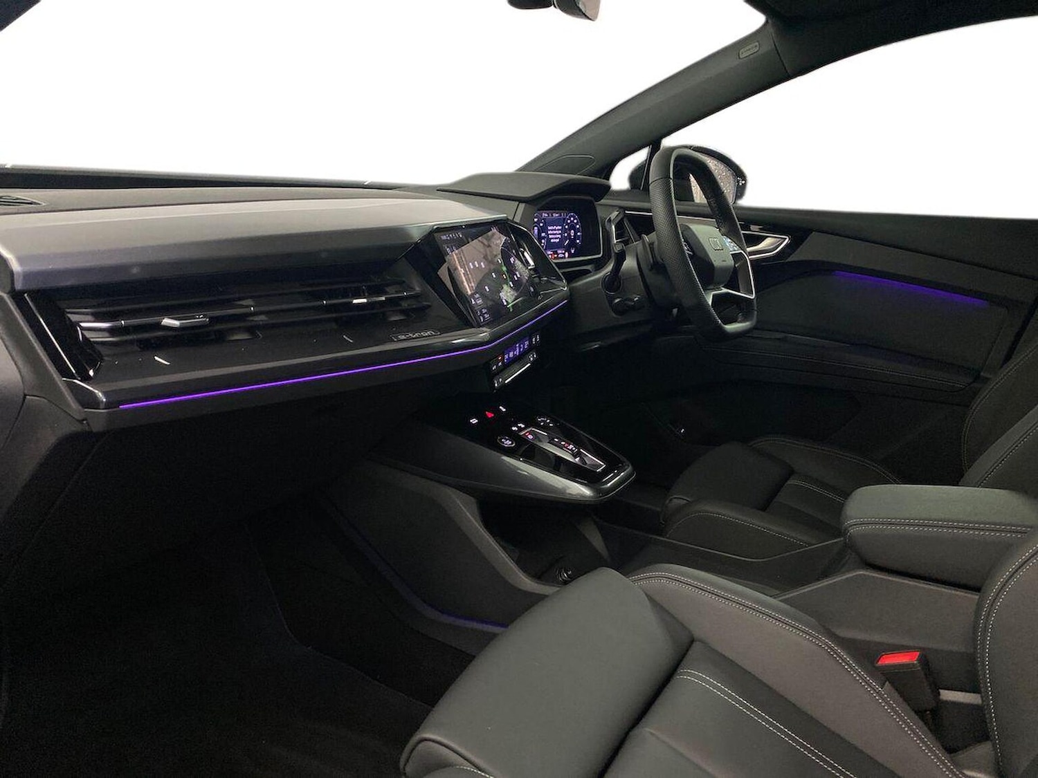 Used Audi Q4 e-tron 2025 for sale - 76471026: Photo 7