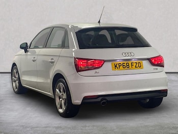 Used Audi A1 2018 for sale - 76749017: Photo