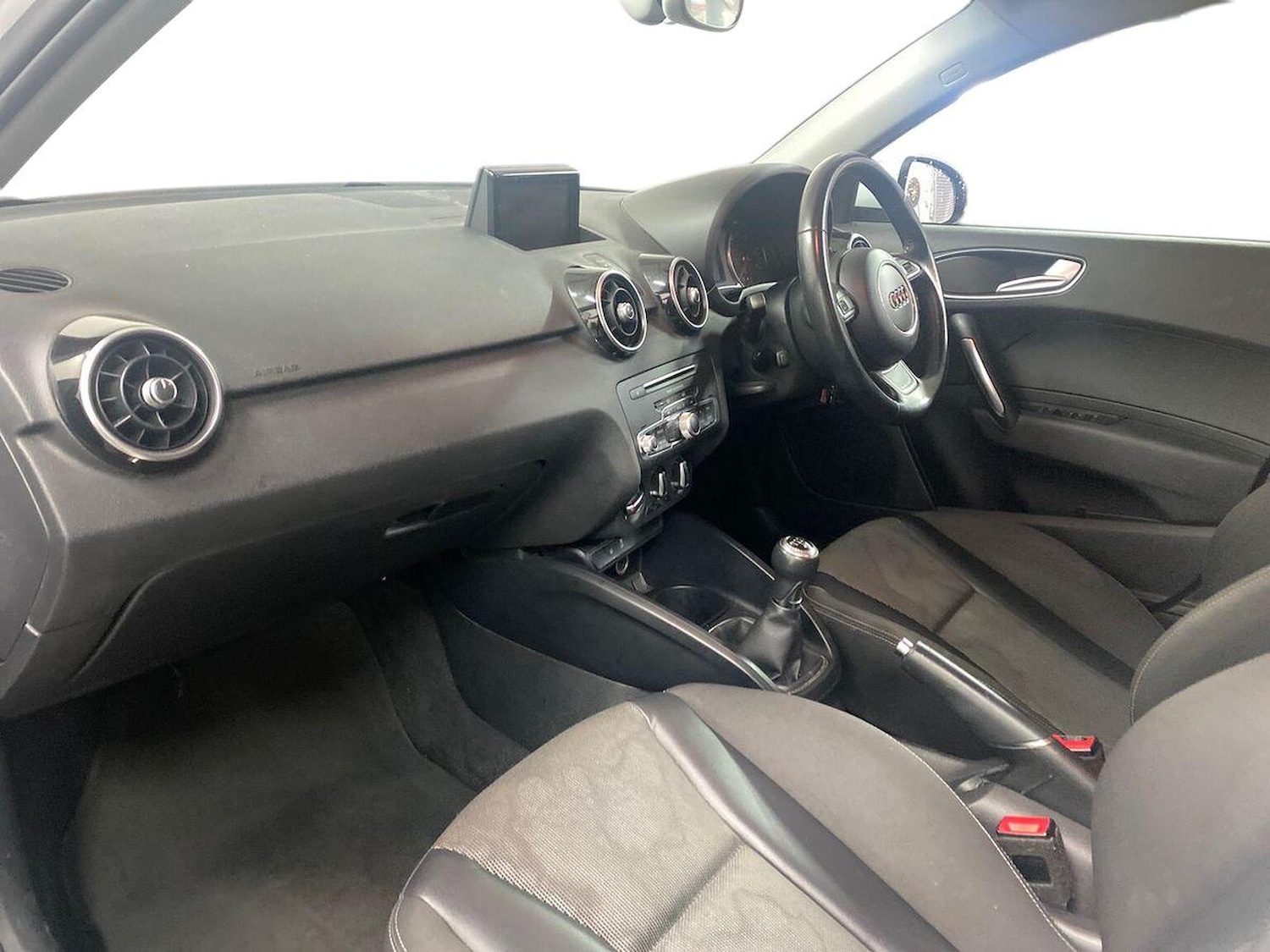 Used Audi A1 2018 for sale - 76749017: Photo 7