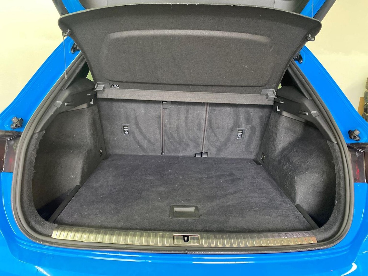 Used Audi Q3 2021 for sale - 76211990: Photo 17