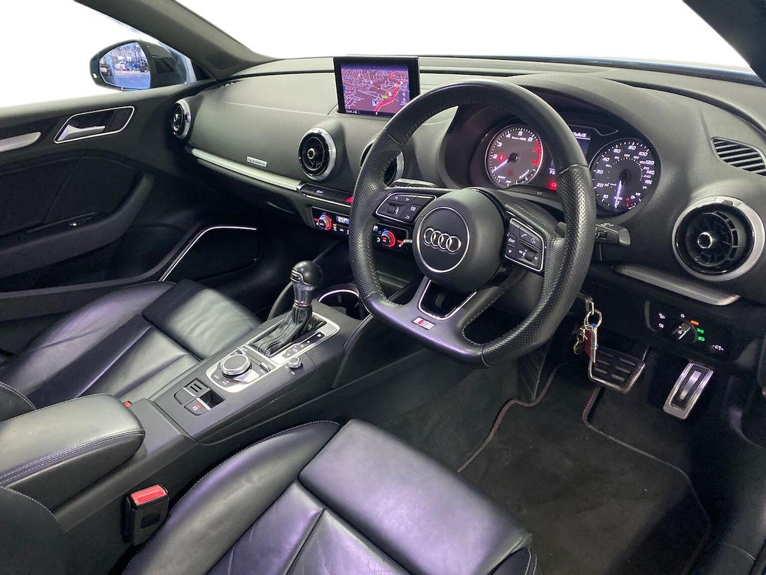 Used Audi A3 2017 for sale - 76655936: Photo 15