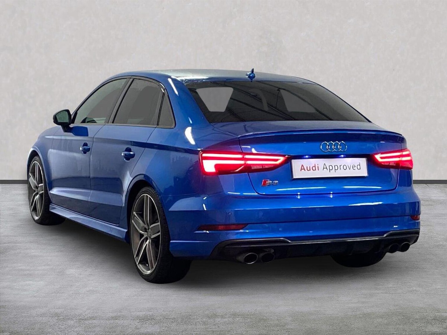 Used Audi A3 2017 for sale - 76655936: Photo 2