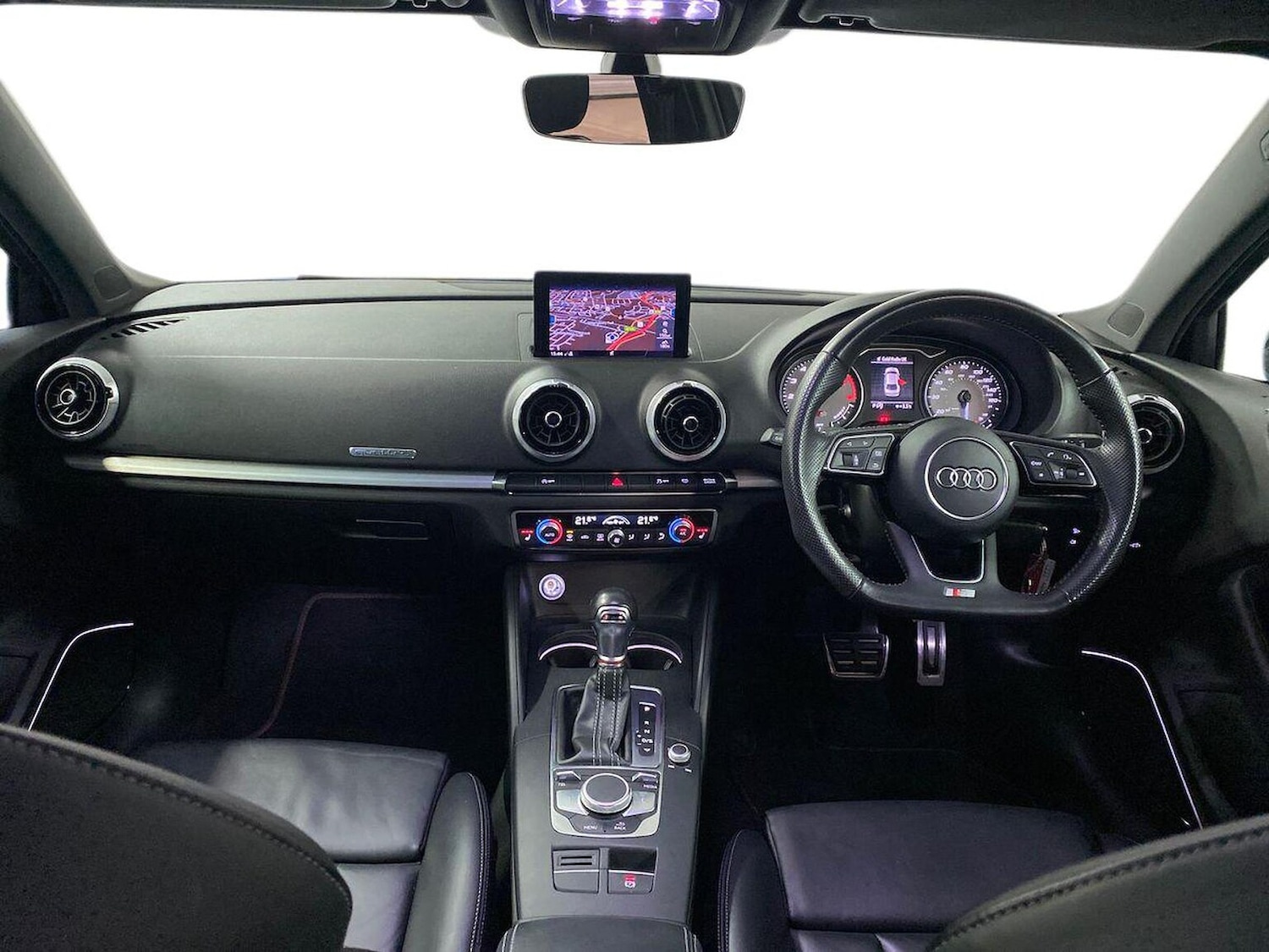 Used Audi A3 2017 for sale - 76655936: Photo 8