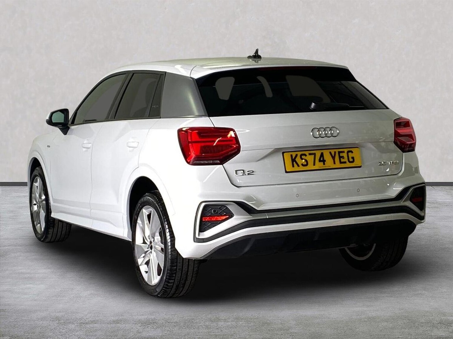 Used Audi Q2 2025 for sale - 76101401: Photo 2