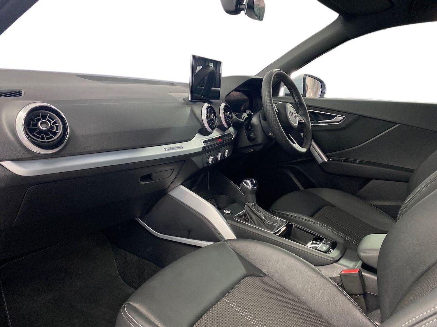 Used Audi Q2 2025 for sale - 76101401: Photo 7