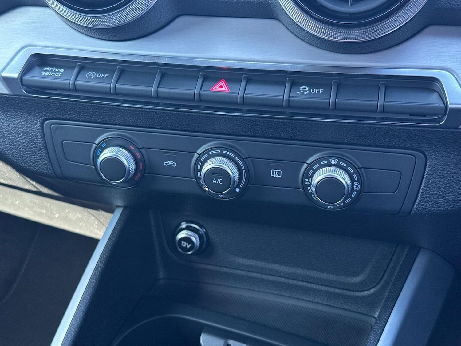 Used Audi Q2 2025 for sale - 76426701: Photo 12