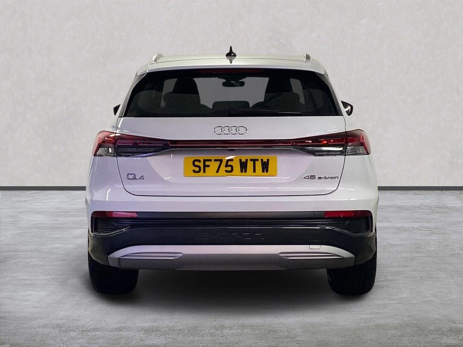 Used Audi Q4 e-tron 2025 for sale - 76504972: Photo 4