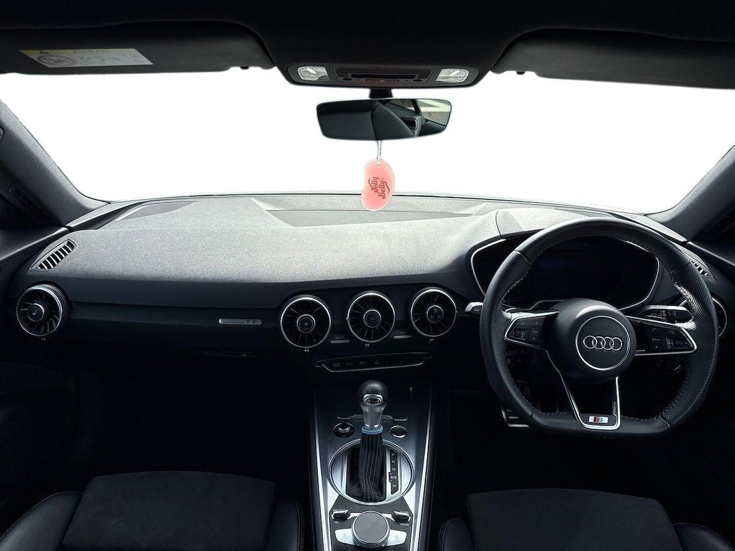 Used Audi TT 2023 for sale - 78193158: Photo 8