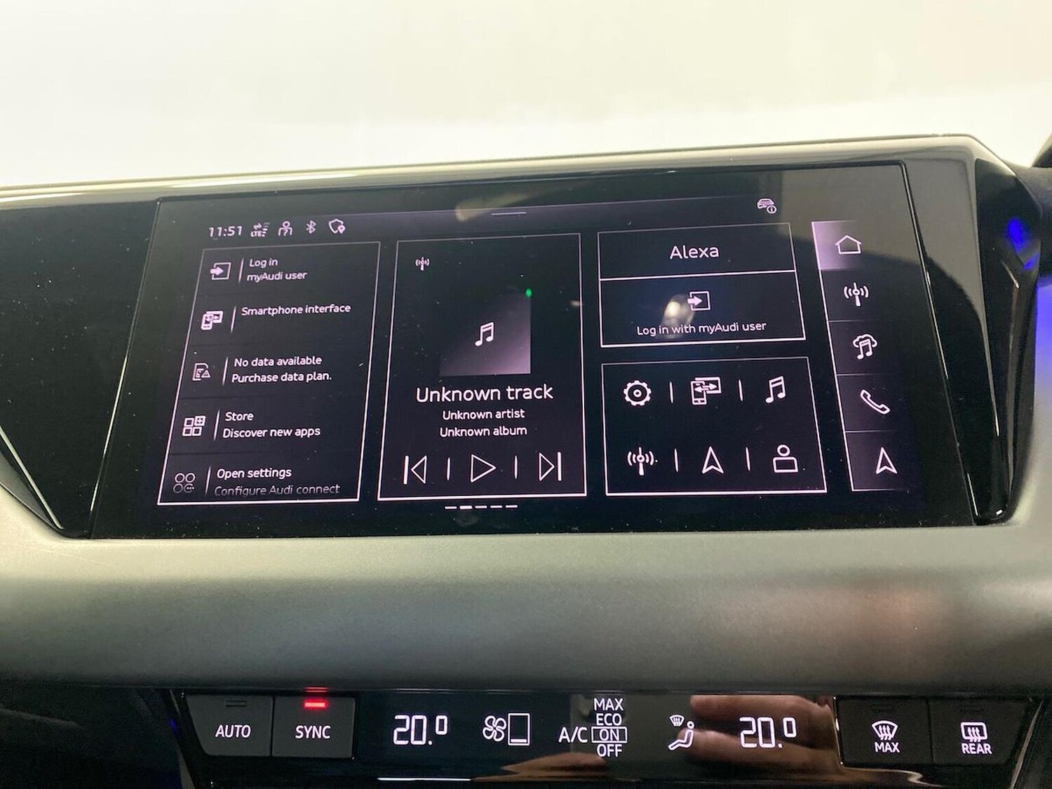 Used Audi e-tron GT 2023 for sale - 77650284: Photo 11