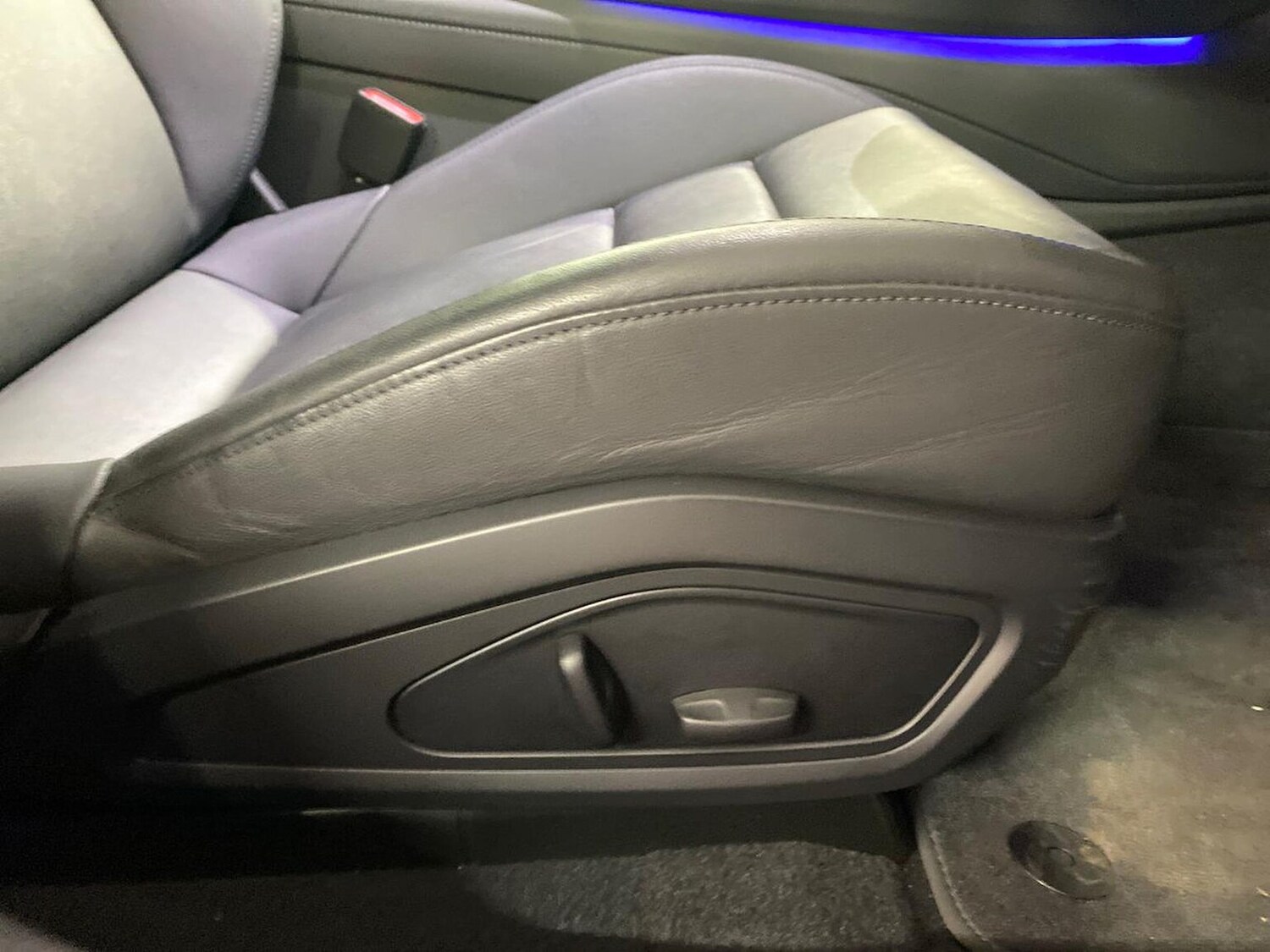 Used Audi e-tron GT 2023 for sale - 77650284: Photo 30