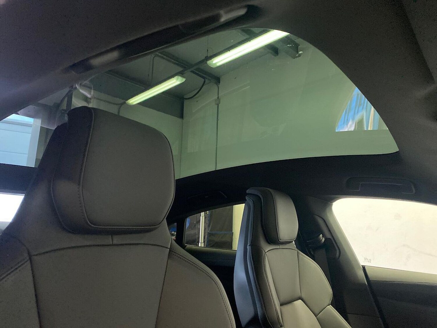 Used Audi e-tron GT 2023 for sale - 77650284: Photo 32