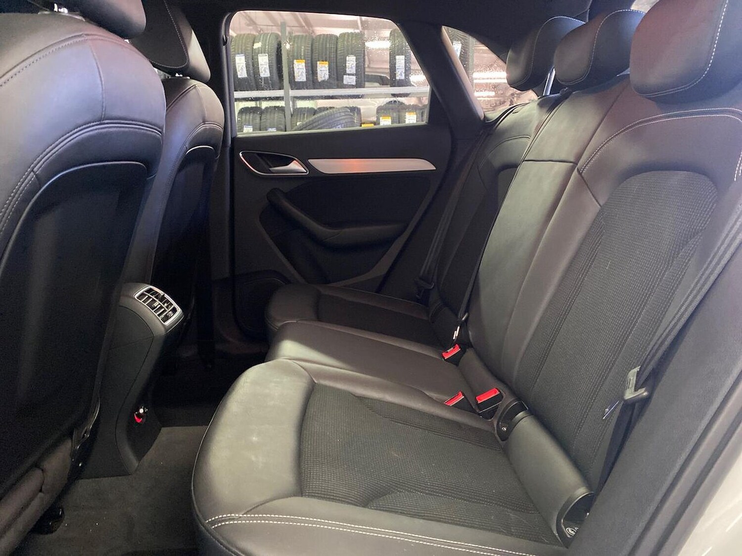 Used Audi Q3 2018 for sale - 76402413: Photo 16