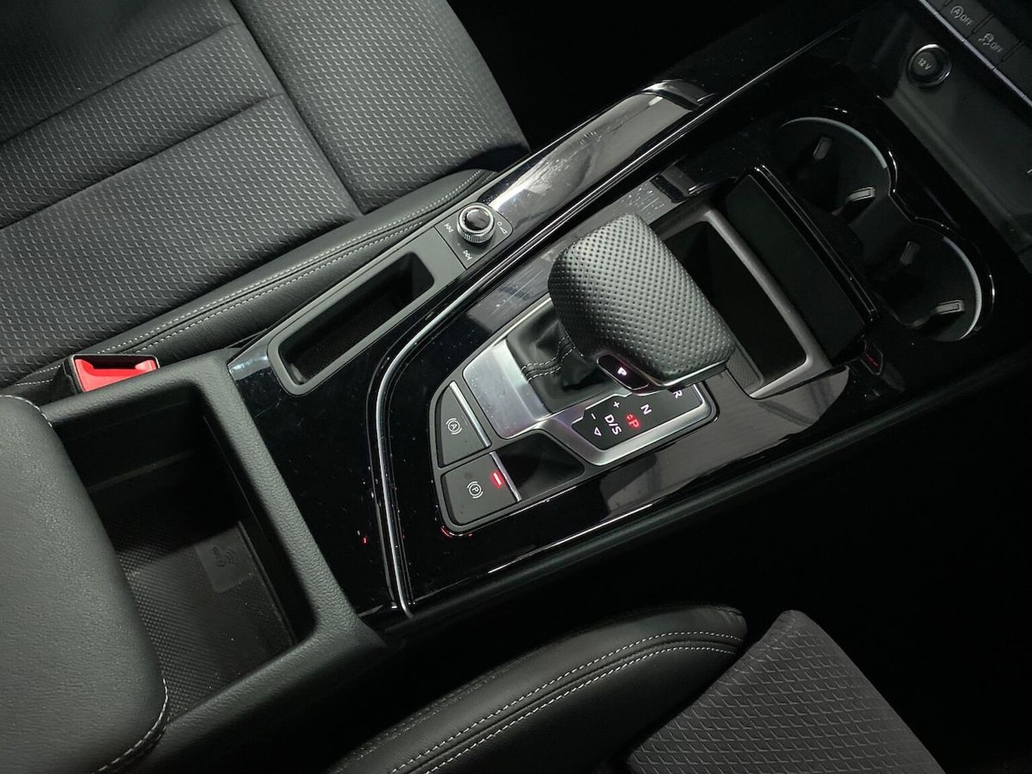 Used Audi A4 2023 for sale - 76510651: Photo 13