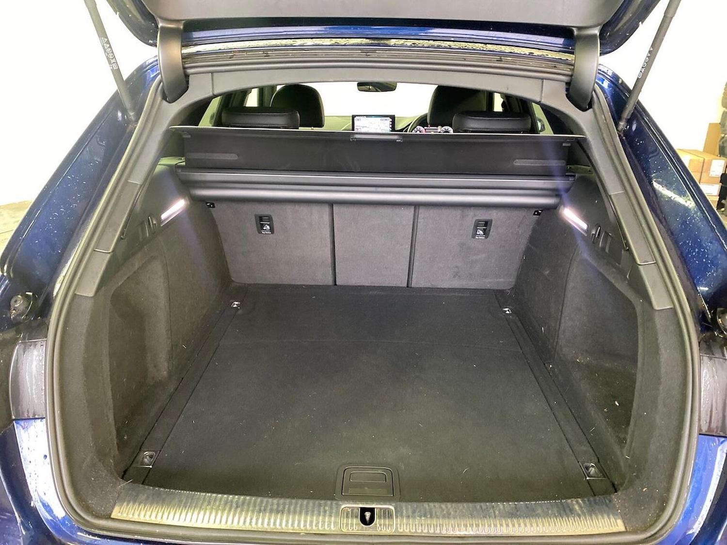 Used Audi A4 2023 for sale - 76510651: Photo 17