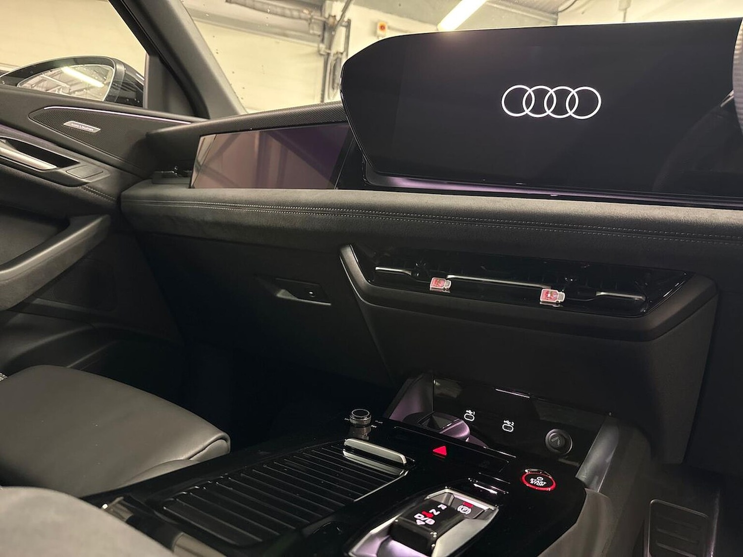 Used Audi Q6 e-tron 2025 for sale - 76198416: Photo 13