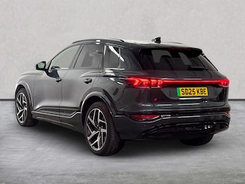 Used Audi Q6 e-tron 2025 for sale - 76198416: Photo