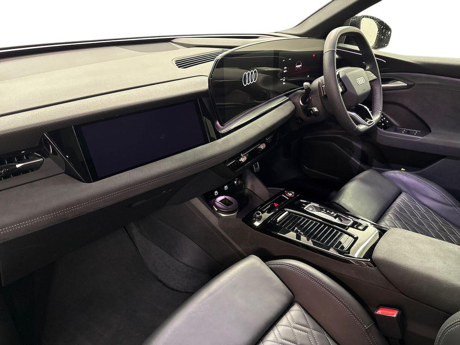 Used Audi Q6 e-tron 2025 for sale - 76198416: Photo 7