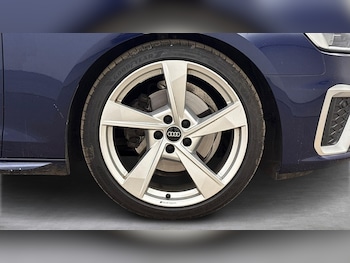 Used Audi A4 2023 for sale - 79125969: Photo