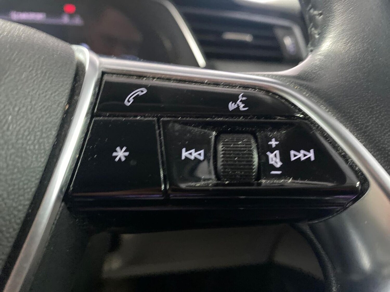 Used Audi e-tron 2019 for sale - 78193019: Photo 28