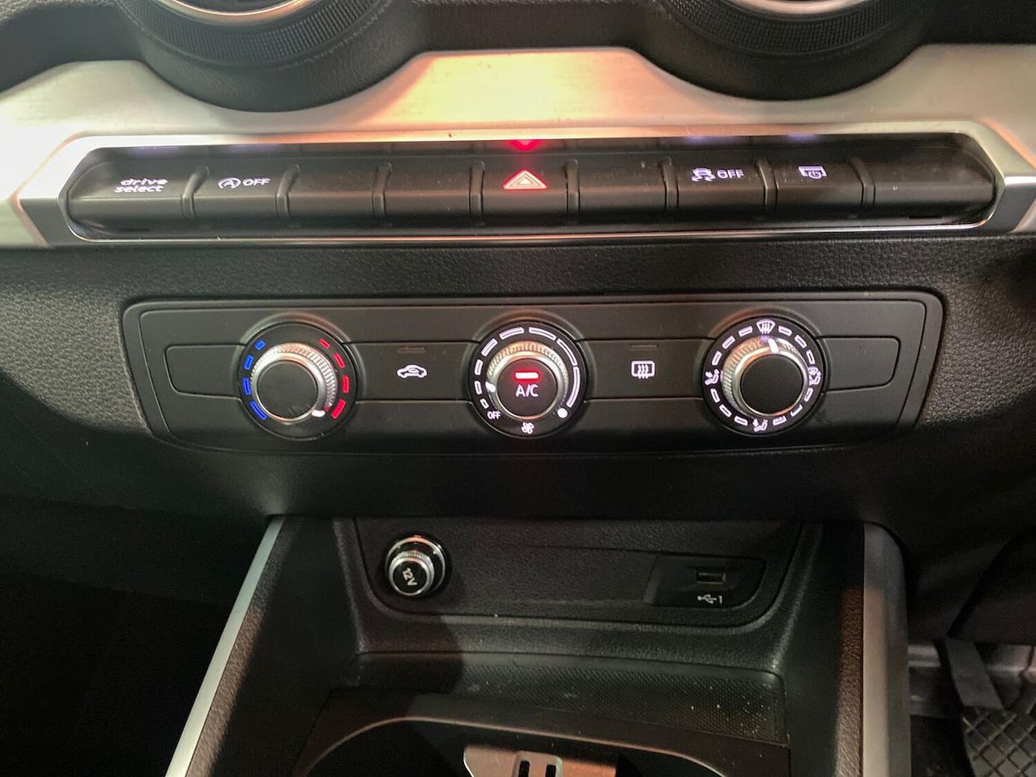 Used Audi Q2 2020 for sale - 77947337: Photo 12