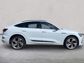 Used Audi e-tron 2022 for sale - 78520610: Photo