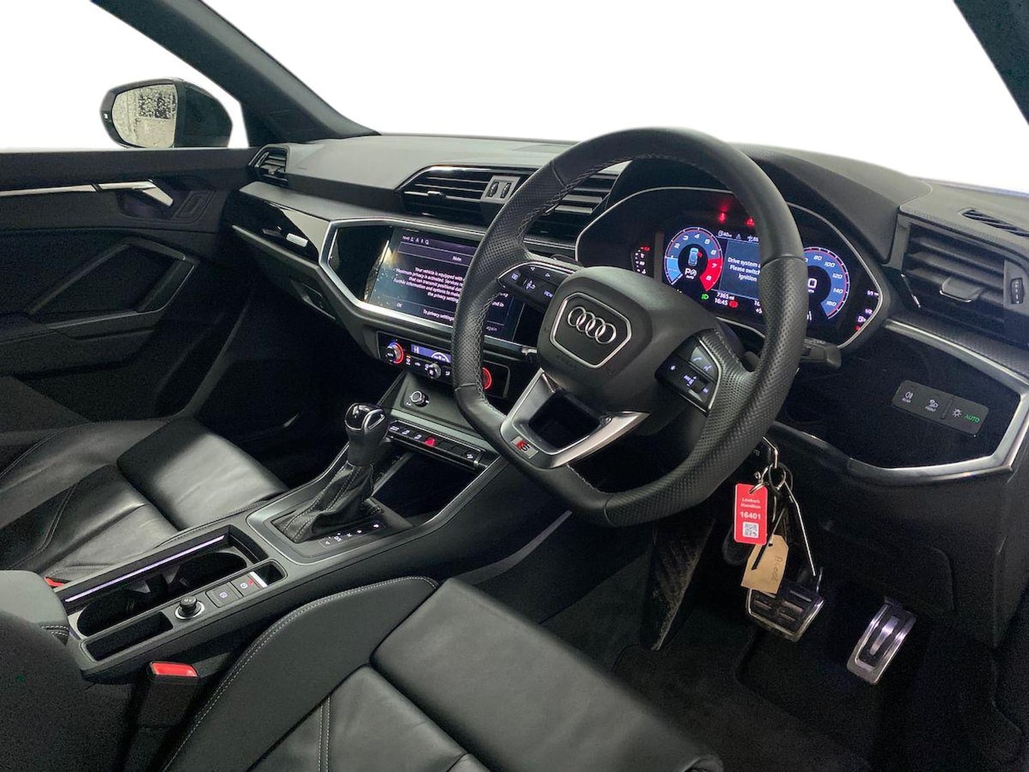 Used Audi Q3 2024 for sale - 77662547: Photo 15