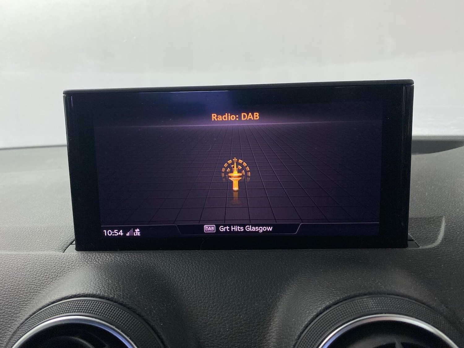 Used Audi Q2 2020 for sale - 77028085: Photo 27