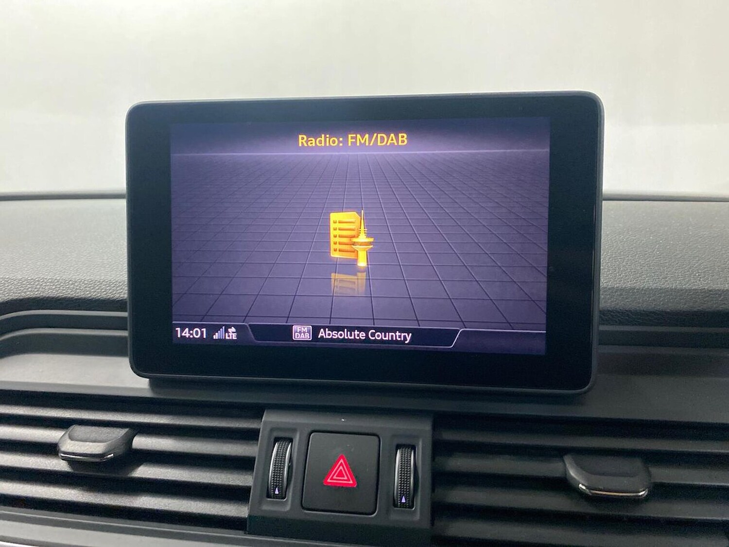 Used Audi Q5 2019 for sale - 77963811: Photo 25