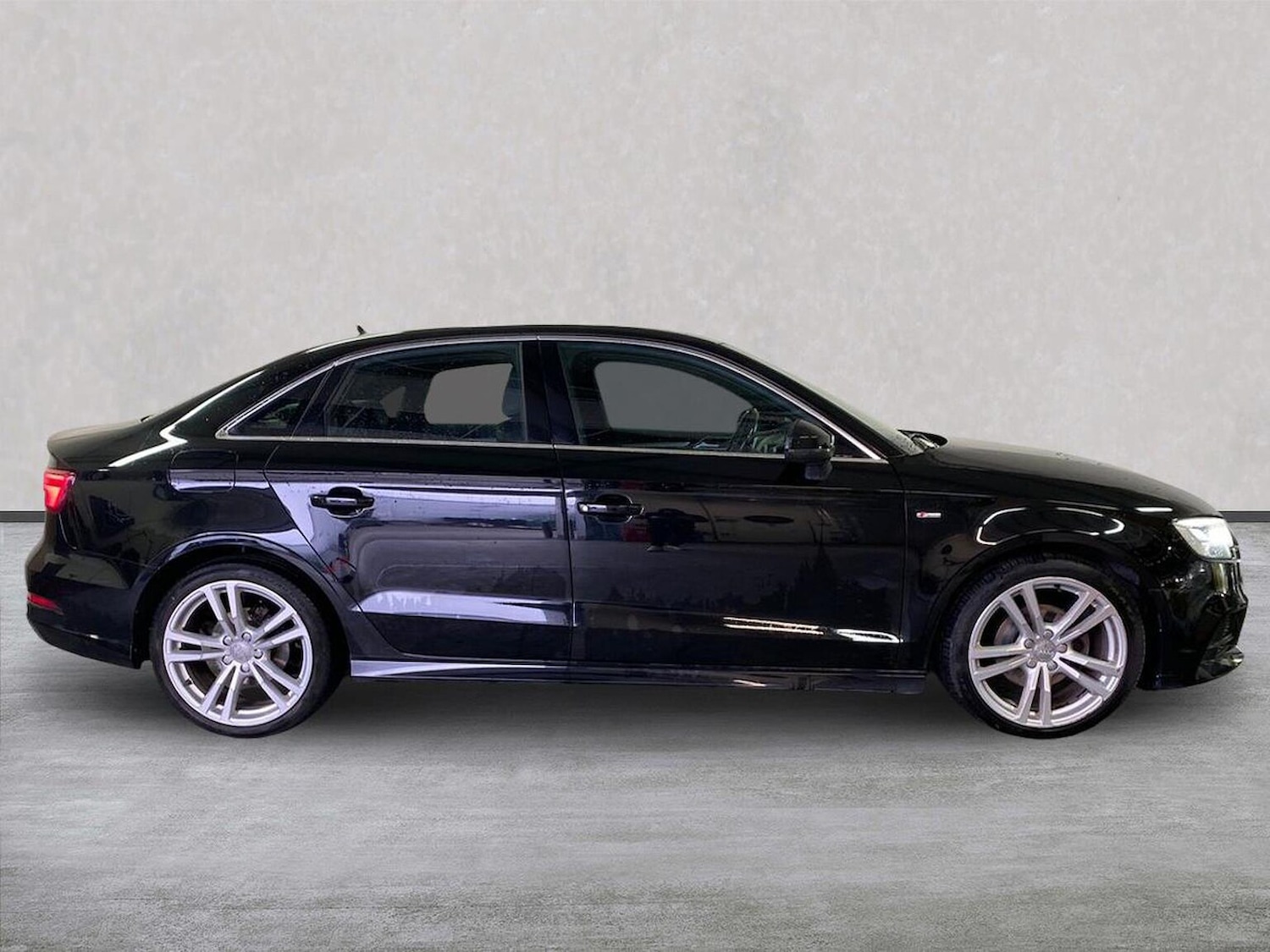 Used Audi A3 2017 for sale - 76257781: Photo 3