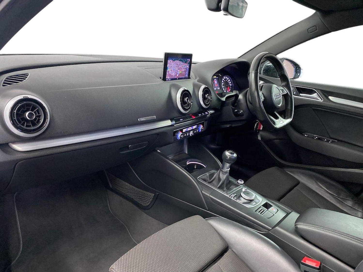 Used Audi A3 2017 for sale - 76257781: Photo 7