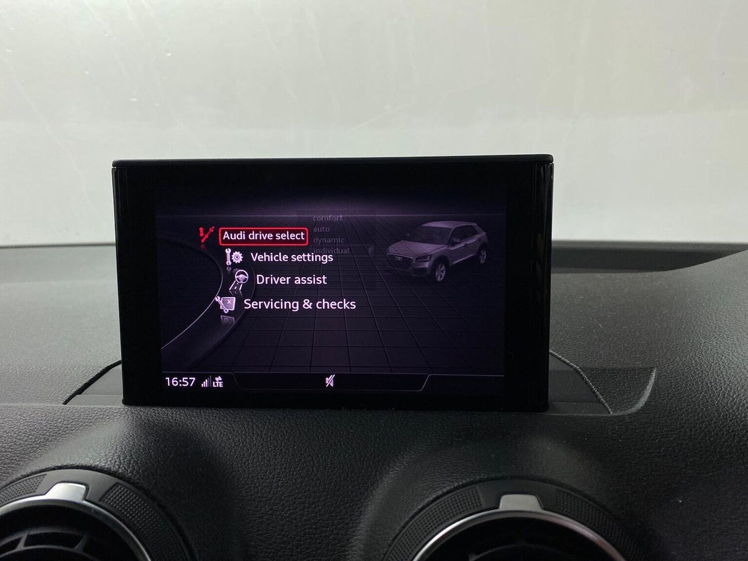 Used Audi Q2 2020 for sale - 77488801: Photo 24