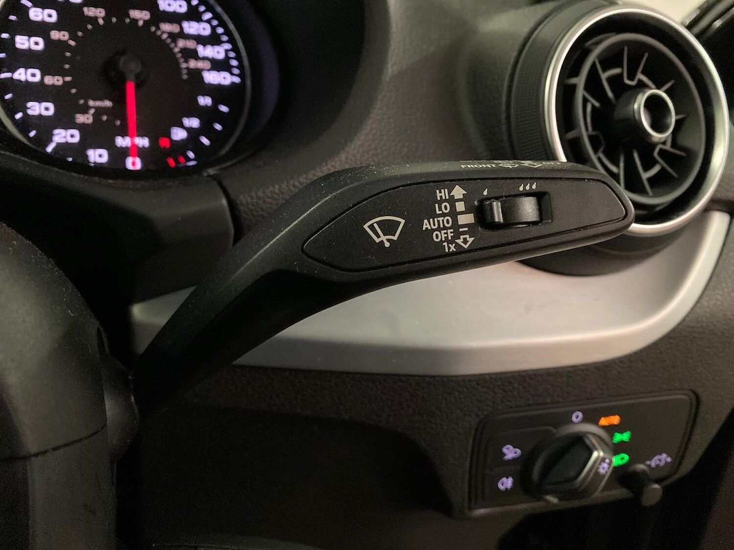 Used Audi Q2 2020 for sale - 77488801: Photo 28