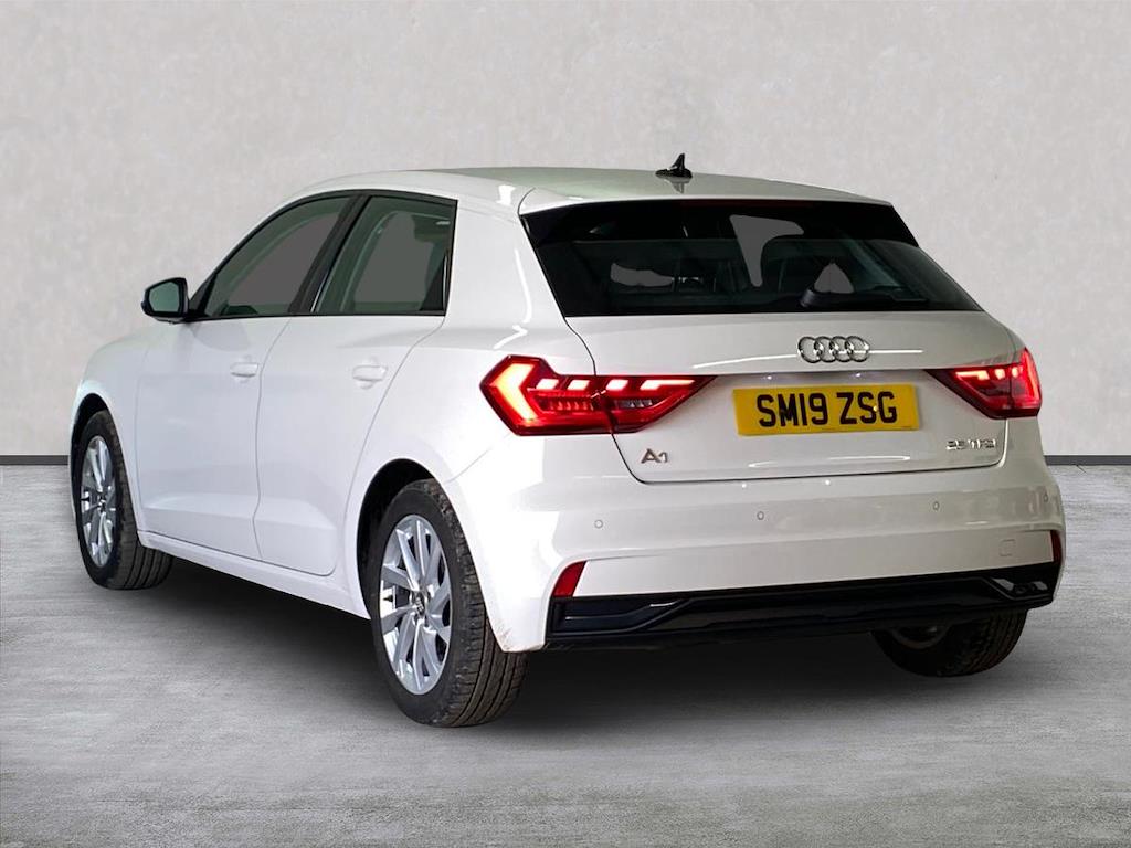 Used Audi A1 2019 for sale - 76363355: Photo 2