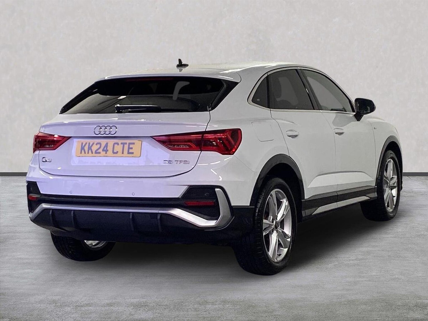 Used Audi Q3 2024 for sale - 76455250: Photo 18