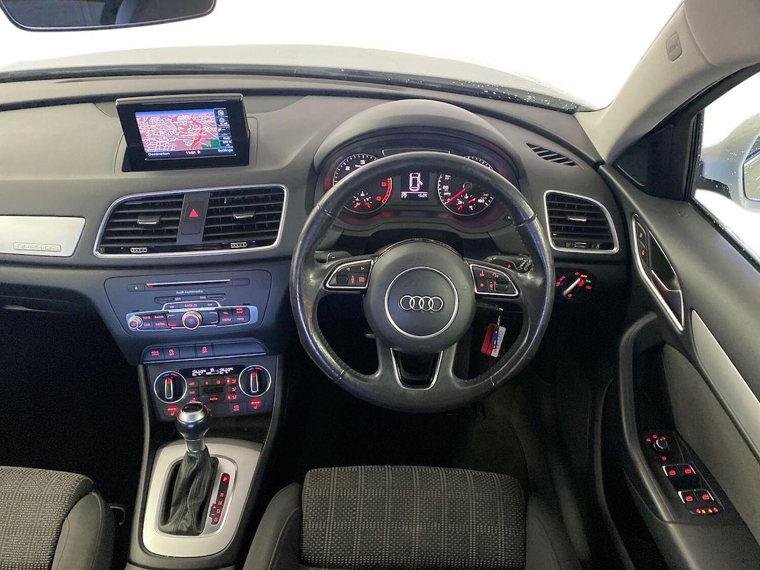 Used Audi Q3 2017 for sale - 78193015: Photo 11