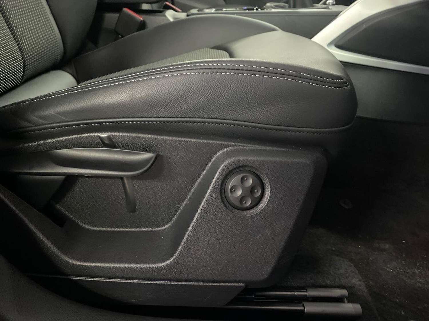 Used Audi Q2 2025 for sale - 76450556: Photo 30