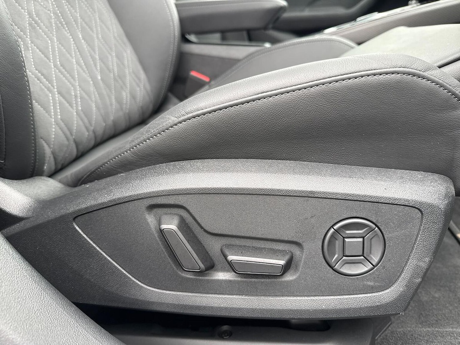 Used Audi A6 2025 for sale - 76450561: Photo 30