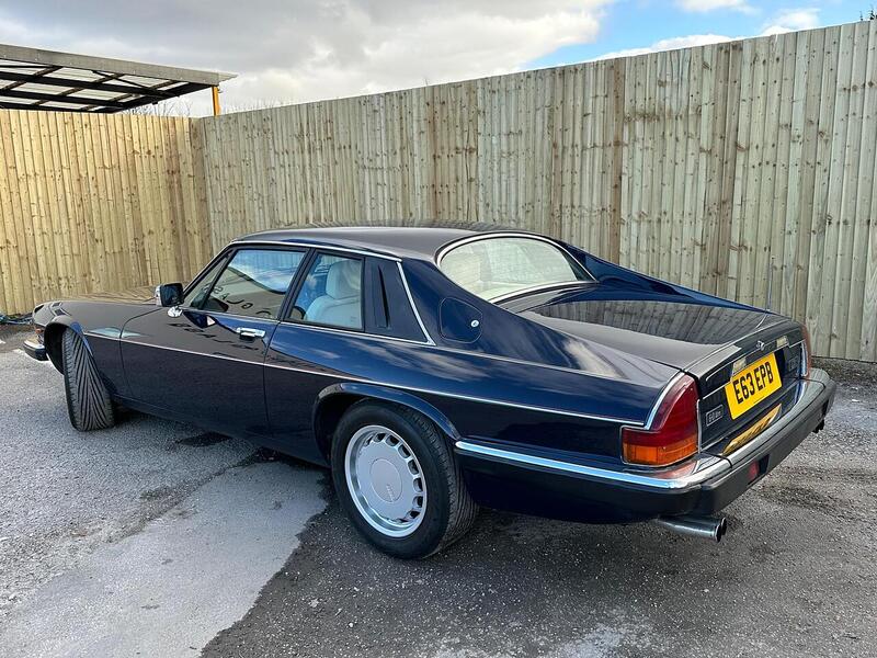 Used Jaguar XKRS for sale - 77350198: Photo 11